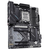 Gigabyte AM5 X870 Gaming WiFi 6, 4xDDR5 8200, 3x M.2.