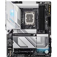 Gigabyte Z890 Gaming X WIFI7. 4x DDR5 9200. 4x M.2